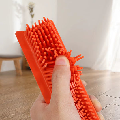 Revolutionary Push Silicone Broom - Scratch-Free Rubber Bristles for Effortless Pet Hair Removal on Floors, Carpets, Tiles, and Windows!